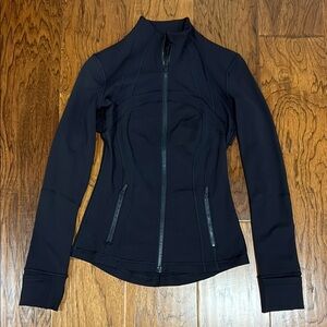 Women's Lululemon Black Define Jacket Size 4 NWOT.